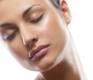 Cum de a monitoriza pielea feței de la riduri și bătrânețe