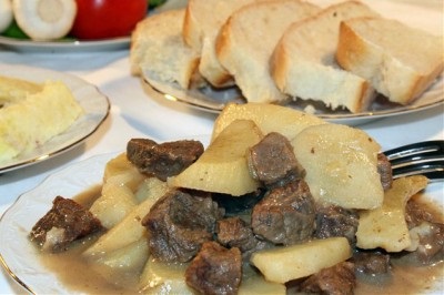 Cartofi (sos de carne cu cartofi în stil kabardian) 1