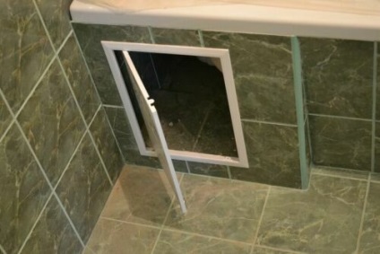 Trapa sub baie, sub tigla, căile de deschidere și materialele de fabricație