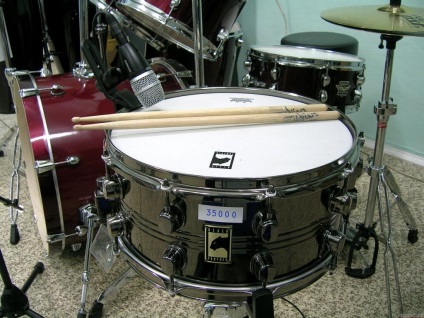 Tamburul cu snare 1