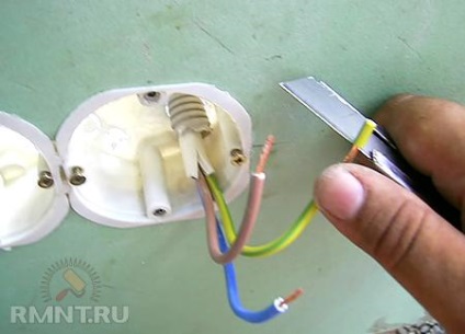 Master class cum să instalați o priză electrică