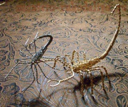 Scorpionul clasic de masterat din sârmă