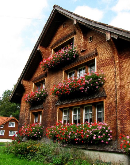 Smart Alpine Cottages