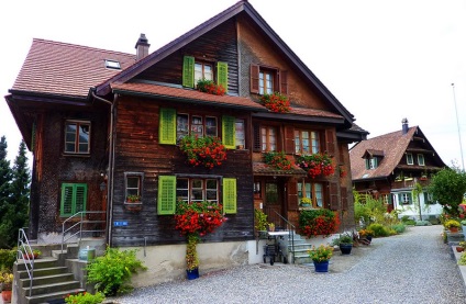 Smart Alpine Cottages