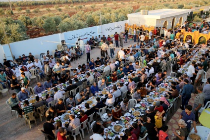 În nordul Siriei, pentru ziua 57 au fost jucate nunți