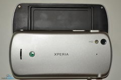 Examinați sony ericsson xperia pro mașină de scris pe Android