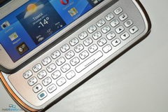 Преглед на Sony Ericsson Xperia Pro пишеща машина на андроид