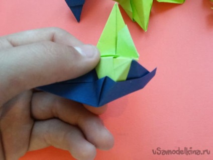 Origami - faceți steaua lui Kusudamu