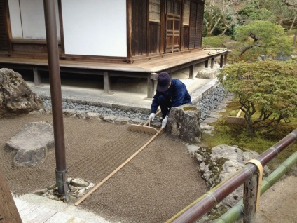 Vacanțe cu copii ginkakuji (pavilion de argint) în Kyoto - fotografie - vacanță cu copii singuri