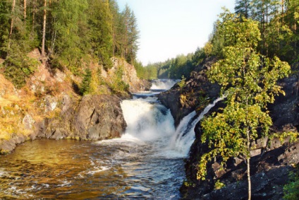 Tent turistic (camping) în Karelia, portal turistic Mari