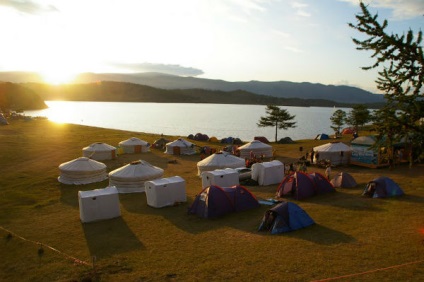 Tent turistic (camping) în Karelia, portal turistic Mari