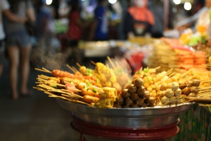 Phuket noapte de piață - piața de vacanță în Phuket
