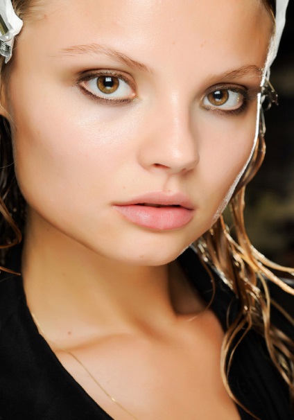 Trendul trendului de make-up de iarna 2012-2013, obsesie de moda