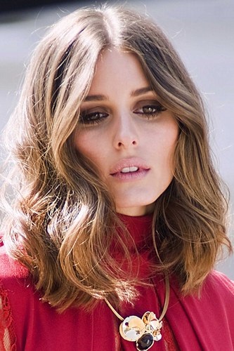 Coafuri de olivia palermo pe fotografie de păr mediu