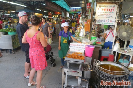 Phuket, piata de pe piata de noapte