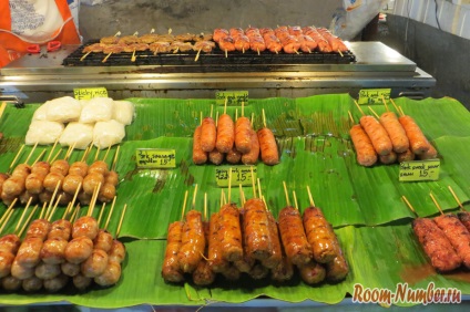 Phuket, piata de pe piata de noapte
