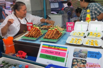 Phuket, piata de pe piata de noapte