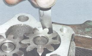 Repararea motorului pompei de ulei VAZ 2106