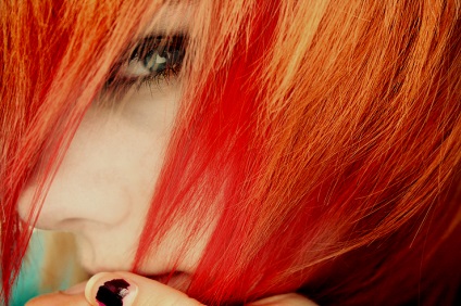 Fotografie de culoare roșie pentru păr, nuanțe și video pentru culoarea corectă