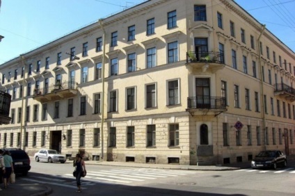 Palatul Ropsha din regiunea Leningrad din