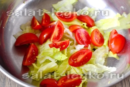 Salata cu brânză de mozzarella - rețetă cu fotografie