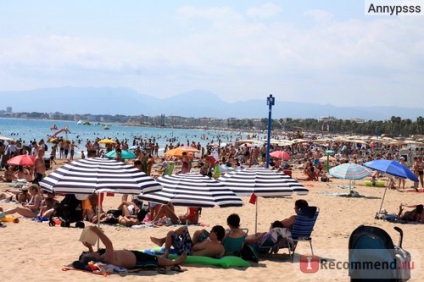 Salou, Spanyolország - „Fat vs. Cap Salou