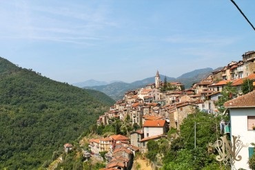 Nunta în munții din Liguria