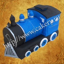 Cake vonat annak érdekében, hogy az üzemeltető, hogy rendeljen egy gyermek vonat torta, vesz egy torta formájú vonat,