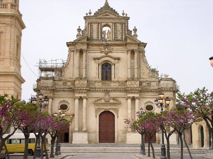 Trapani, plaje și atracții