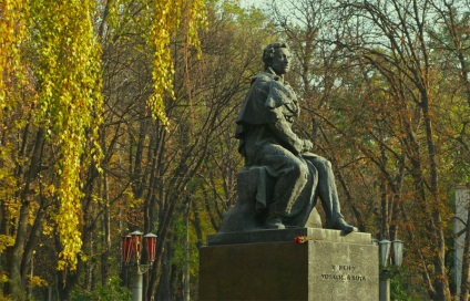 Vladimir Hill, hova menjen, mit látni, ahol pihenni Kijevben