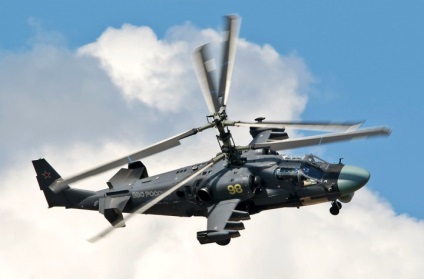 Légiharc Ka-52 Alligator ellen ah-64 Apache - Politicus