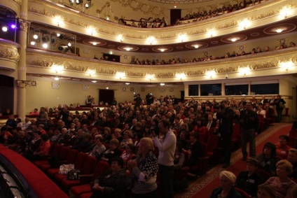 Fantezia teatrului din Mahar, cu ochii lucrătorilor săi, rapiduri