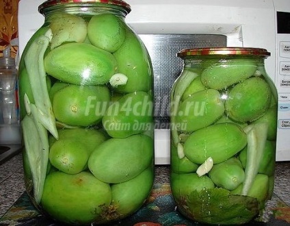 Green Tomatoes for Winter - rețete cu fotografii