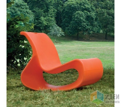 10 Cele mai originale scaune de plastic, idei pentru reparații