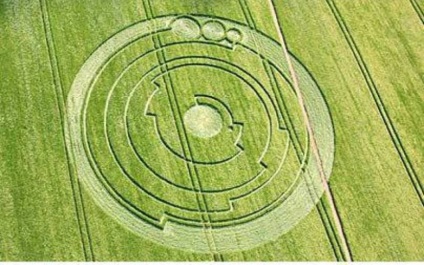 9 Cele mai misterioase povești ale cercurilor din câmp