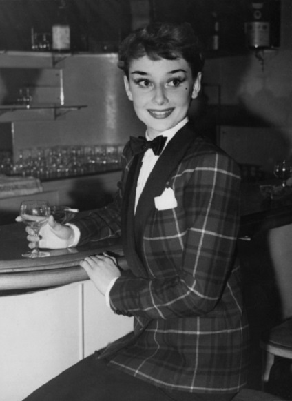 9 tanulságai a csodálatos stílusa Audrey Hepburn