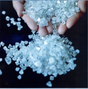 Materii prime de diamante, pietre geloase