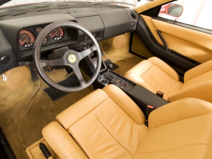 BMW M5 E34 ellen Ferrari Testarossa (közút) BMW M5 E34 ellen ferrari Testarossa