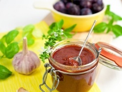 Ce să gătești din prune - rețete pentru feluri de mâncare cu prune