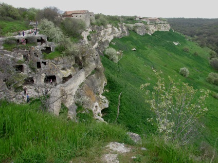 Chufut kale - orașul peșterilor