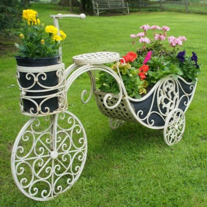 Blossoming garden 17 idei fantastice pentru designul de paturi de flori, care vor deveni o decoratie rafinata a tarii