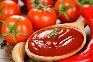 Home ketchup dintr-o tomată, ca un magazin - rețete pentru gătit