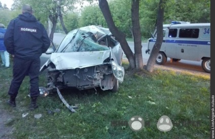 Crash lângă un policlinic pentru copii (actualizat), vii Angarsk