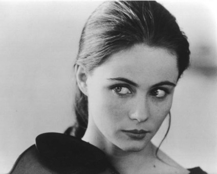 Emmanuelle Beart „Love - ez a munka, hogy el kell végezni elsősorban magukat», a Marie Claire