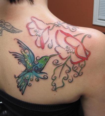 Schițe de flori tatuaje feminine, colibri, fluturi, dantele