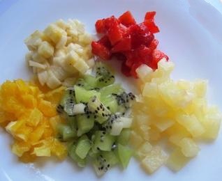 Salată de fructe cu frisca, blog delicios - rețete simple cu fotografie