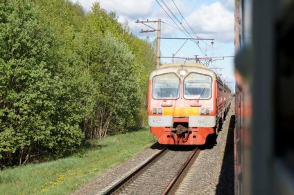 Gaverdovo și Yasakovo două insule ale fostei autostrăzi, metrobridge