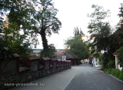 Hluboka nad Vltavou - egymástól független napi Prágából