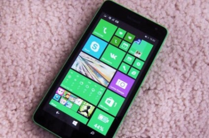 Útmutató, hogyan lehet eltávolítani a Windows Phone alkalmazás, valamint visszaállítani egy törölt