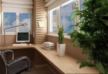 Cabinetul de la locul de muncă balcon pe loggia, fotografie și design, zona computerizată, modificarea camerei,